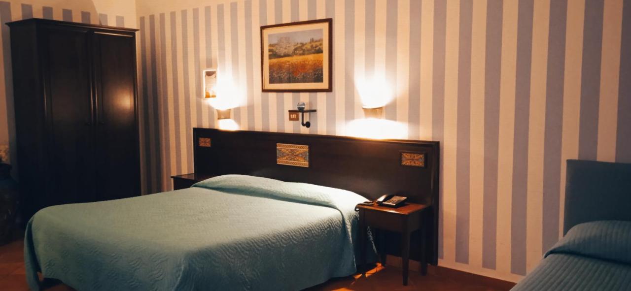 Hotel Plaza Καλτανισέττα Εξωτερικό φωτογραφία